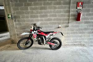 Husqvarna wr 125 2 tempi