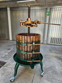 torchio a leva restaurato