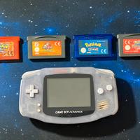 Game Boy Advance Nintendo + Quattro Giochi Pokemon