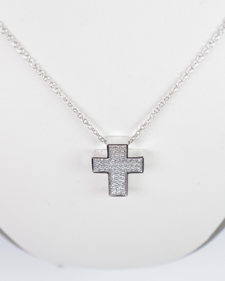Collana con croce in oro bianco e diamanti
