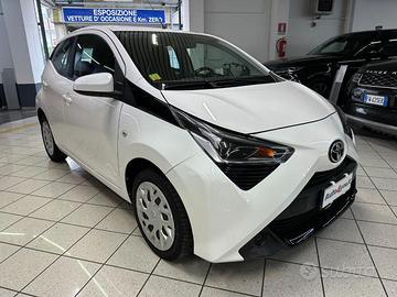 TOYOTA Aygo Connect 1.0 IVA ESPOSTA UNICO PROPRI