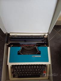 macchina da scrivere Olivetti Lettera 31T