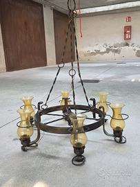Lampadario vintage a ruota di ferro battuto