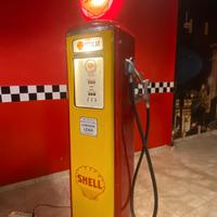 pompa di benzina anni 50