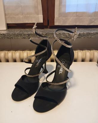 scarpe chanel con swarovski tacco alto