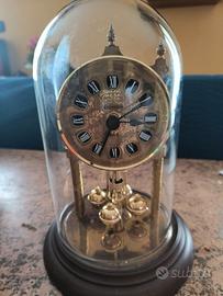 Orologio da tavolo campana in vetro