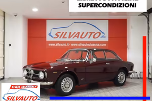 Alfa Romeo Spider GT 1300 JUNIOR TIPO 105.30