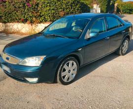 Ford Mondeo 2.2 TDCi Diesel GHIA - Gancio Traino