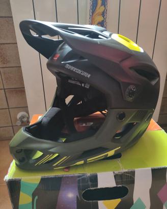 Casco MET Parachute tg. L