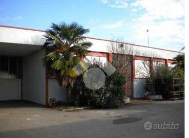 CAPANNONE A SAN VITTORE OLONA