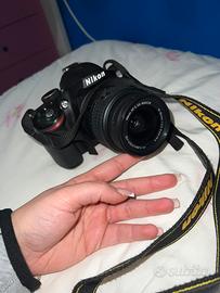 NIKON D3200