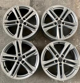 Cerchi originali da 19 audi q5 sline