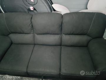 2 divani in Alcantara