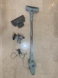 Scopa senza filo delonghi XLM355