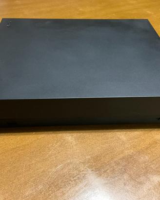 Xbox One X 1TB + 2 Controller + 5 Giochi