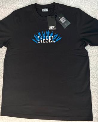 Maglia diesel nera  con logo frontale