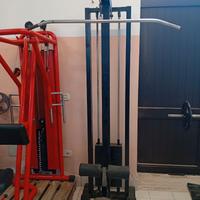 Palestra Lat machine professionale