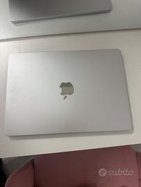Mac book air (2022)