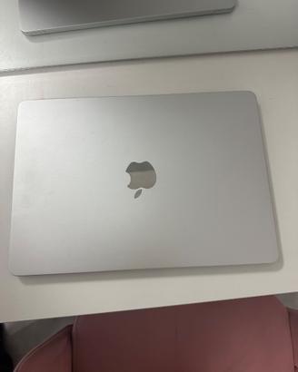 Mac book air (2022)