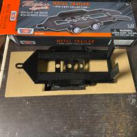 Furgone da rally con gancio traino e carrello