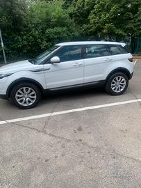 Range rover evoque come nuova sempre in garage
