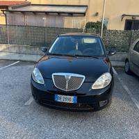 Lancia Y 1.3 90cv neopatentati