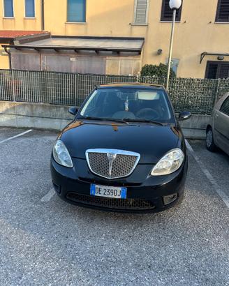 Lancia Y 1.3 90cv neopatentati