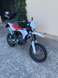 Fantic casa 125 performance