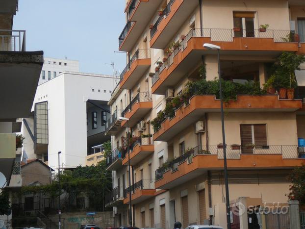 Stanze singole per studenti- Univ.Arch. Reggio Cal