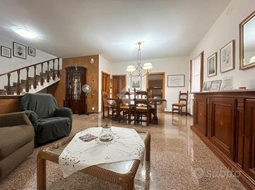PORZIONE DI BIFAMILIARE A SAN MARTINO IN RIO