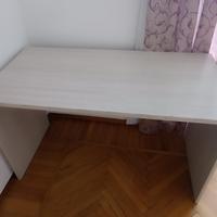 Scrivania comodino armadio letto songolo materasso