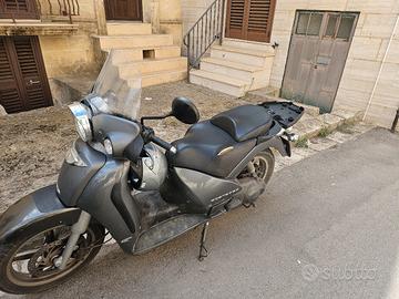 scarabeo 250 motore piaggio