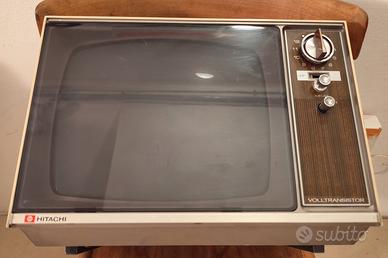 TV Hitachi anni inizio 70