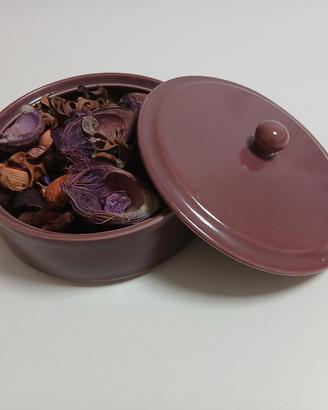 Terrina con pout-pourri