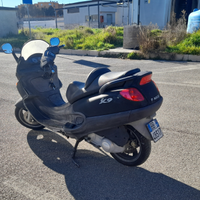 Piaggio X9