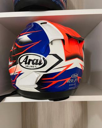 Caschi arai RX7