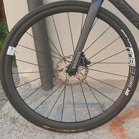 Ruote dt swiss 32 mm gravel o endurance