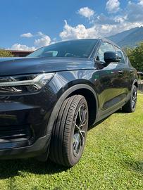Volvo XC40 T4  AWD