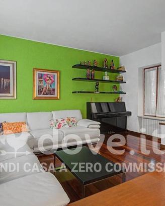 Appartamento di 114 m² con 3 locali e posto auto a
