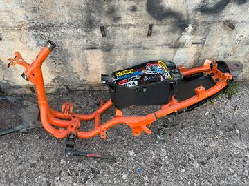 Telaio aerox 50 arancione