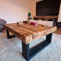 tavolo da salotto in legno massello spazzolato