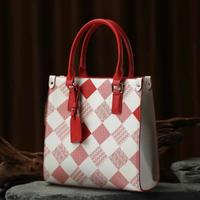 borsa a mano elegante per donne
