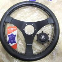 Volante personal nuovo in pelle