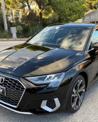 AUDI A3 SPB 2.0 TDI S tronic business Advanced