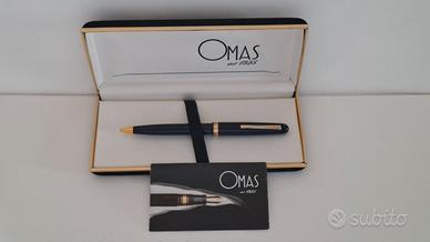 PENNA A SFERA "OMAS EXTRA", COLORE BLU, USATA.