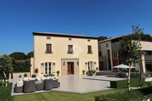 CASA INDIPENDENTE A ROCCABIANCA