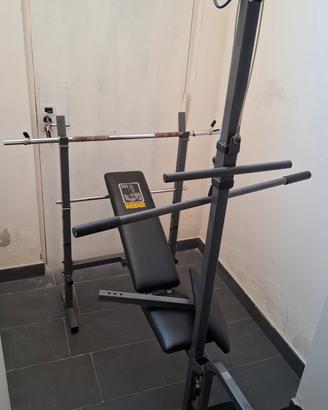 PALESTRA MULTIFUNZIONE 