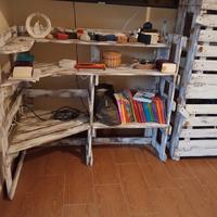 Scarpiera e mobile shabby