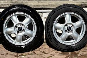 Cerchi in lega e  gomme per MINI