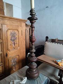 lampada in legno vintage 
